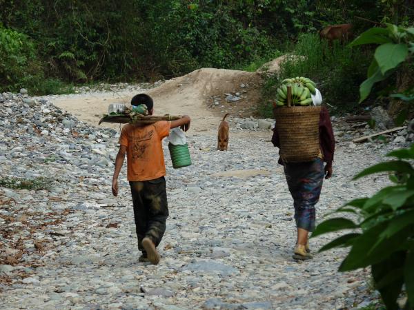 Nord Laos - Vang Vien : Au hasard des chemins