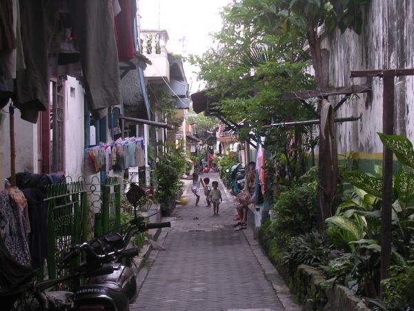 Java - Yogyakarta : Gang partant de Sosrowijaya